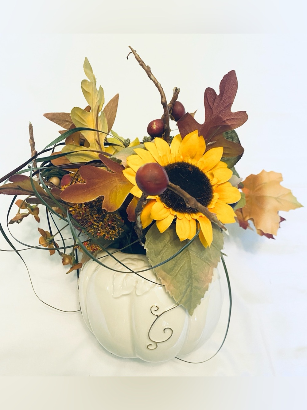 Lenox Arranged for the Holidays Pumpkin Vase Floral Arrangement Fine Ivory China